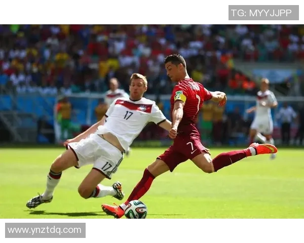 体系球星足球发展与现代竞技格局下团队协作和个人能力融合探索 体系球星足球发展与现代竞技格局下团队协作和个人能力融合探索