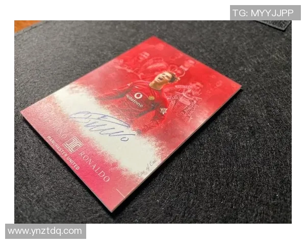 全新推出足球明星卡片C罗马赛克盒限量版精彩亮相收藏必备