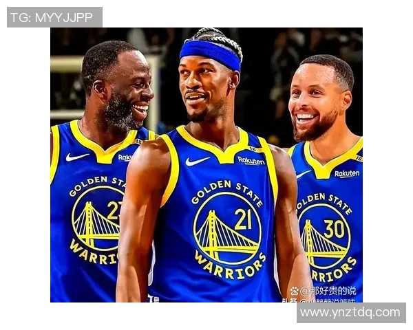 勇士足球球星带领球队征战赛季巅峰 力争创历史新辉煌