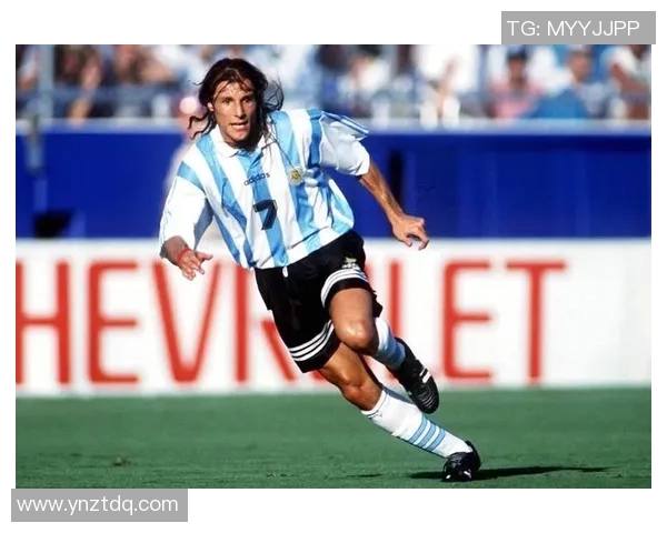 阿根廷当代足球巨星解析与未来发展展望